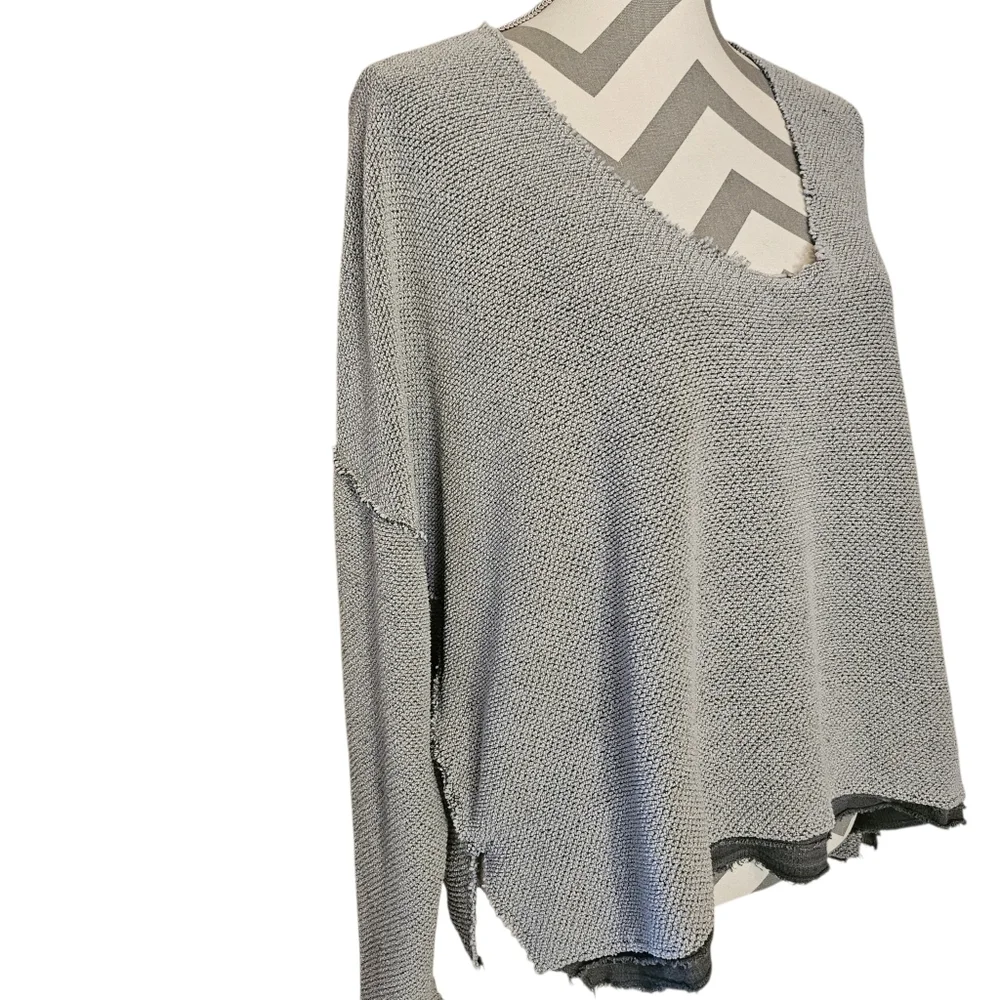 ​Free People | Gray Raw Hem Distressed V-Neck Thermal‎ Knit Sweater